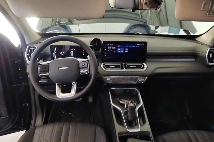 Used Haval H5 2025 2.0T Automatic All-Wheel Drive LinkedIn Edition Gasoline
