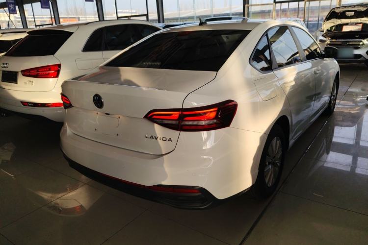 Used Volkswagen Lavida 2023 1.5L Automatic De Yi Edition