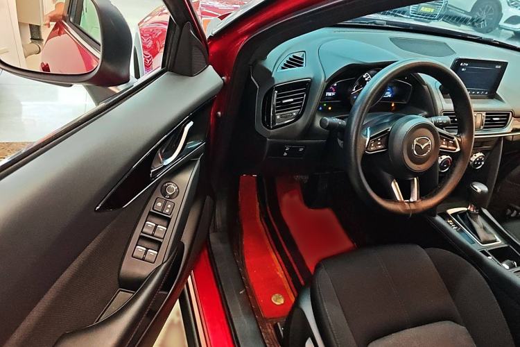 Used Mazda CX-4 2021 2.0L Automatic Two-Wheel Drive Blue Sky Dynamic Edition
