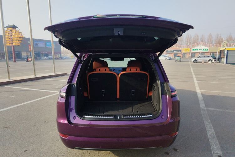 Used Li Auto L9 2022 Max model
