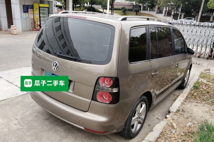 Used Volkswagen Touran 2015 1.4T DSG Comfort Edition 5 Seats