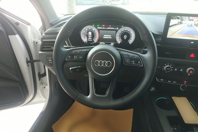 Used Audi A4L 2022 40 TFSI Stylish and Elegant Edition
