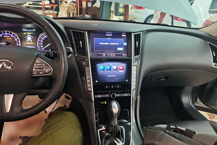 Used Infiniti Q50L 2015 2.0T Enjoyment Edition