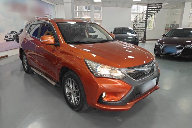 Used BYD Song 2016 1.5TI Manual Luxury Model
