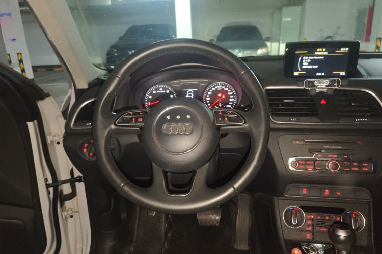 Used Audi Q3 2017 30 TFSI Fashion Model