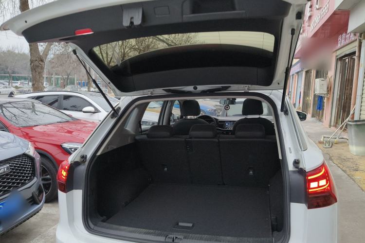 Used Volkswagen Tayron 2019 330TSI Two-Wheel Drive Luxury Model China VI Standard
