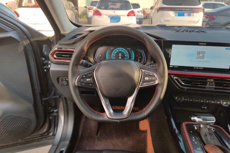 Used Oshan X5 2021 1.5T DCT Flagship Edition
