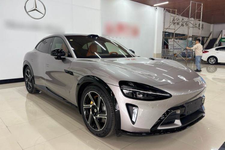 Used  YU7 2025 Ultra-Long Range All-Wheel Drive Pro Version
