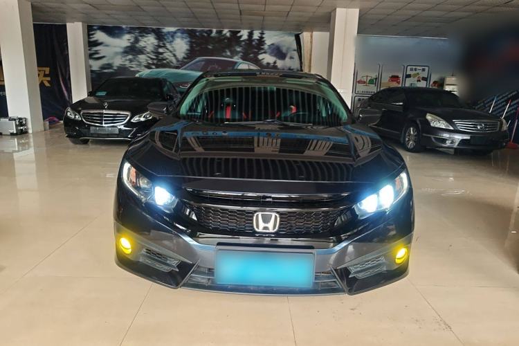 Used Honda Civic 2016 220TURBO CVT Luxury Edition
