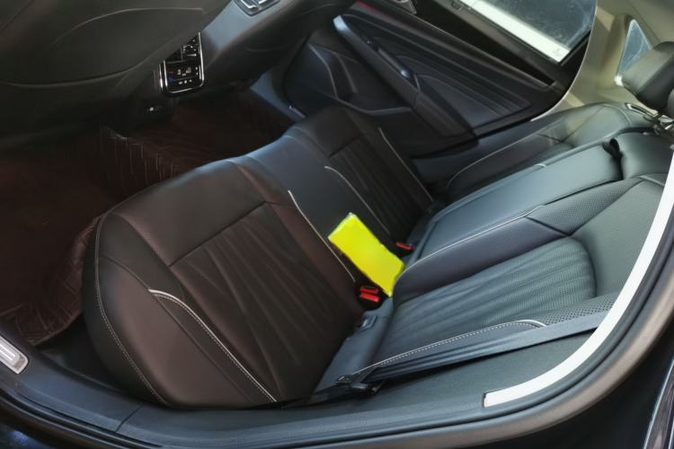 Used Volkswagen Passat 2023 330TSI Starry Luxury Edition
