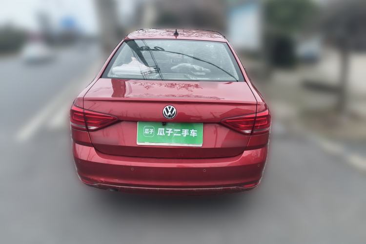 Used Volkswagen Lavida 2017 1.6L Manual Fashion Edition