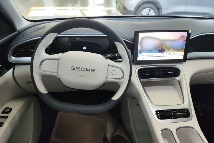 Used  Geome 2025 310km Youth Edition
