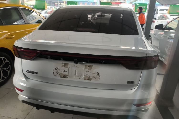 Used Geely Auto Emgrand 2023 4th Generation Champion Edition 1.5L CVT Prestige Model
