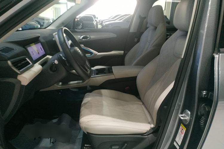 Used BYD Yuan UP 2025 Intelligent Driving Version 401 km Beyond-Range Edition