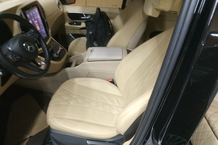 Used Mercedes-Benz Vito 2018 2.0T Business Version China VI Emission Standard
