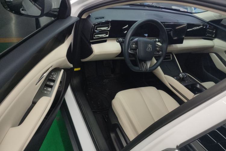 Used BYD Qin L 2024 DM-i 80KM Leading Model