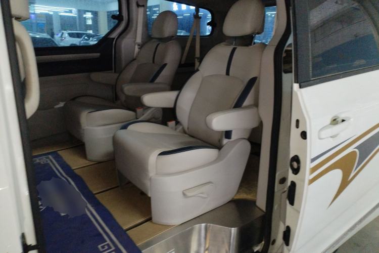 Used SAIC MAXUS G10 2022 2.0T Automatic Elite Edition Gasoline 7-Seater
