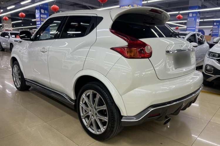 Used Infiniti ESQ 2014 1.6L Spontaneous Edition
