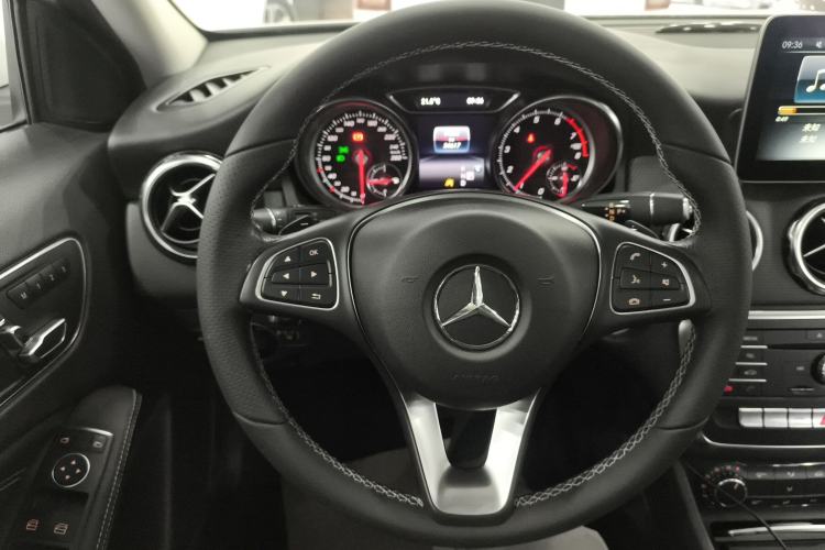 Used Mercedes-Benz GLA 2017 GLA 200 Sport Edition