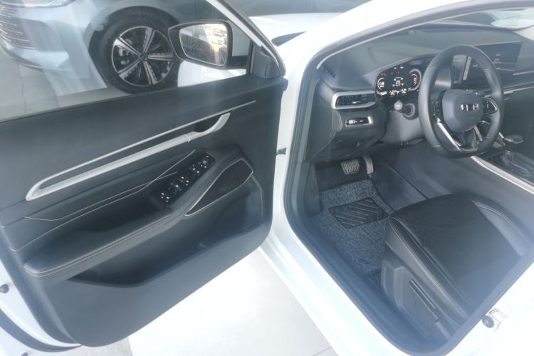 Used Geely Auto Emgrand 2023 4th Generation Champion Edition 1.5L CVT Luxury Model
