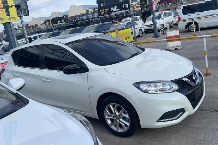 Used Nissan Tiida 2021 1.6L CVT Cool Edition

