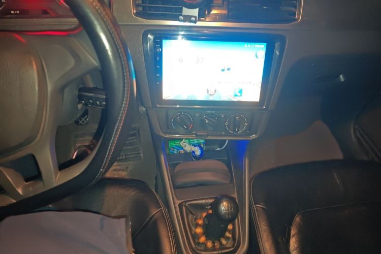 Used Volkswagen Santana 2016 1.4L Manual Fashion Edition
