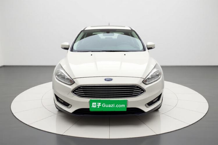 Used Ford Focus 2015 Sedan EcoBoost 125 Automatic Supreme Style Edition
