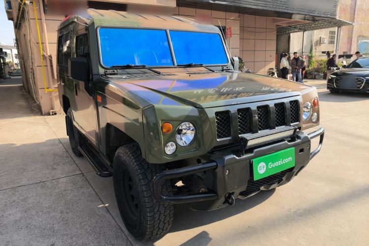 Used  Warrior 2019 2.4T Three-Door Four-Wheel Drive Short Wheelbase Gasoline Version China VI Emission Standard
