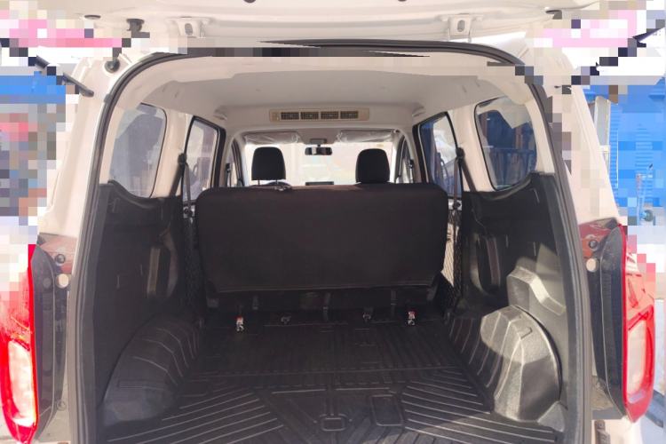 Used Wuling Hongguang New Energy 2025 Extended-Range Hybrid 50 km Standard Version
