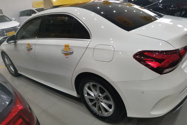 Used Mercedes-Benz A-Class 2022 Restyled A 200 L Sport Sedan Fashion Version
