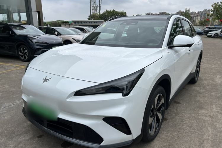 Used ARCFOX Alpha T5 2026 Model Range-Extended 1215 Yuanjing Smart Driving Version
