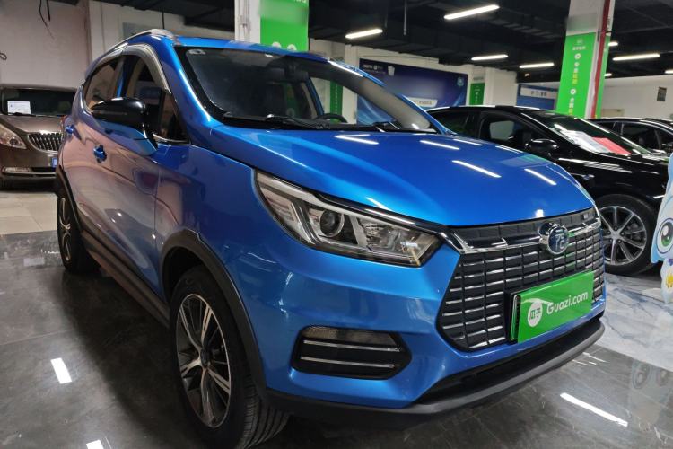 Used BYD Yuan New Energy 2018 EV360 Smart Connected Cool Model

