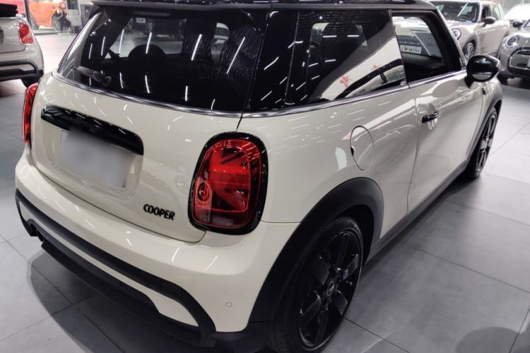 Used  MINI 2023 1.5T COOPER Artist
