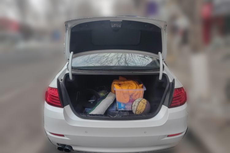 Used BMW 5 Series 2014 525Li Leading Model