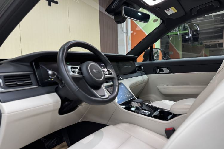 Used Li Auto ONE 2021 Extended-Range 6-Seater Version
