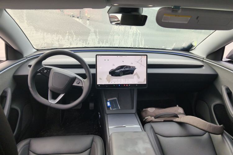 Used Tesla Model 3 2025 Rear-Wheel-Drive Version
