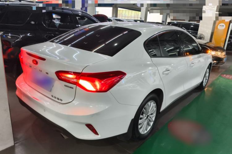 Used Ford Focus 2019 Sedan EcoBoost 180 Automatic Trend Edition