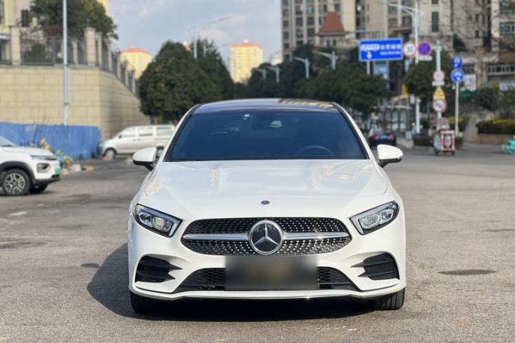 Used Mercedes-Benz A-Class 2021 A 200 L Sport Sedan Fashion Model
