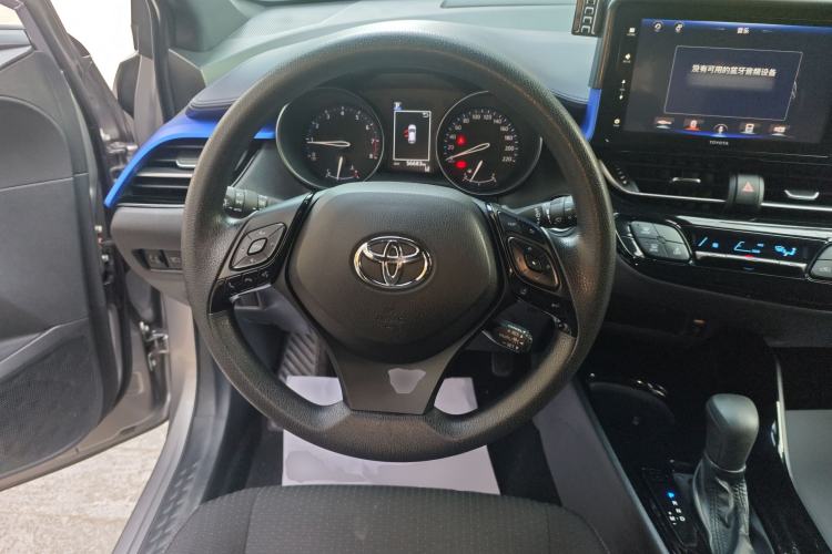 Used Toyota IZOA 2020 2.0L Enjoy Edition
