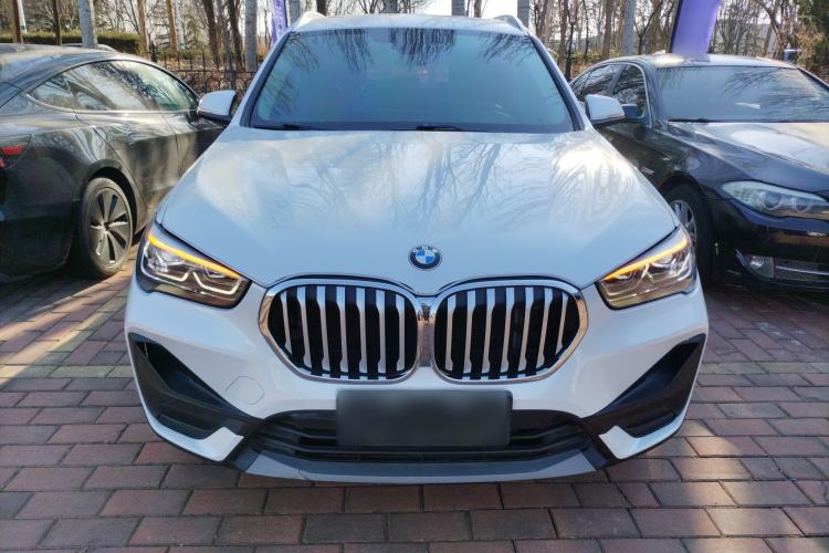 Used BMW X1 2020 sDrive25Li Leading Model
