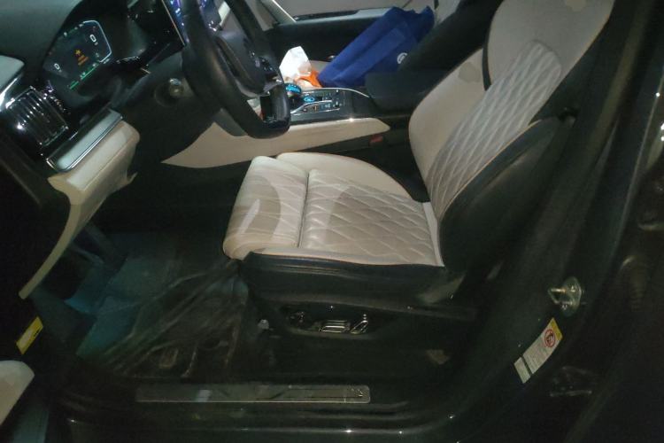 Used BYD Tang New Energy 2022 EV 600KM Luxury Model
