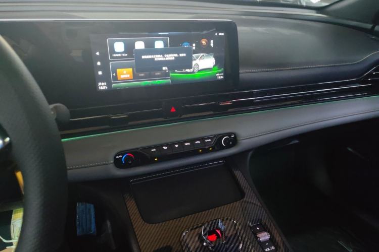 Used GAC Trumpchi EMPOW 2023 270T DCT J15 Version
