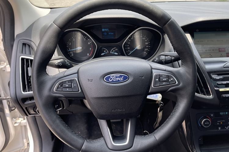 Used Ford Focus 2017 Sedan 1.6L Automatic Fashion Edition Smart Drive Version