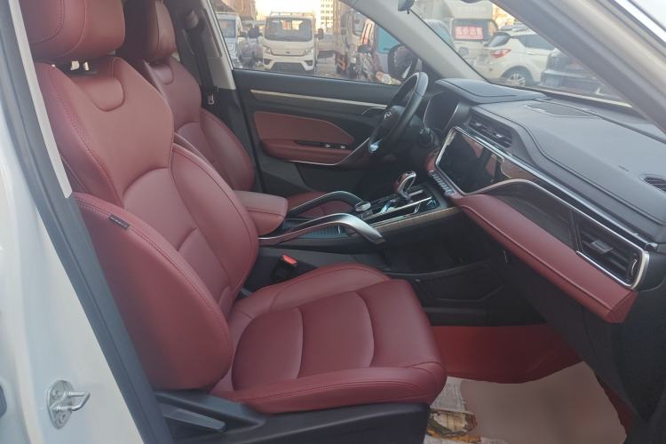 Used Geely Auto Emgrand X7 Sport 2022 Boyue X 1.8TD DCT ZhiZun Edition
