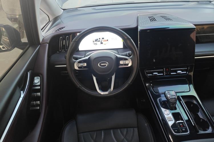 Used GAC Trumpchi M8 2024 Master Series 400T Prestige Edition
