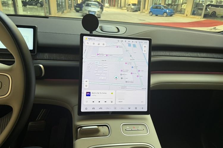 Used Nio ES6 2023 75 kWh
