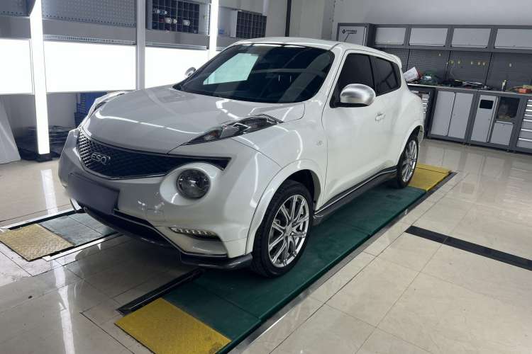 Used Infiniti ESQ 2014 1.6L Spontaneous Edition
