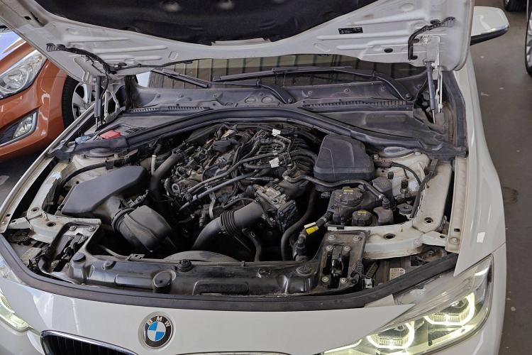 Used BMW 3 Series 2017 320Li Fashion Model
