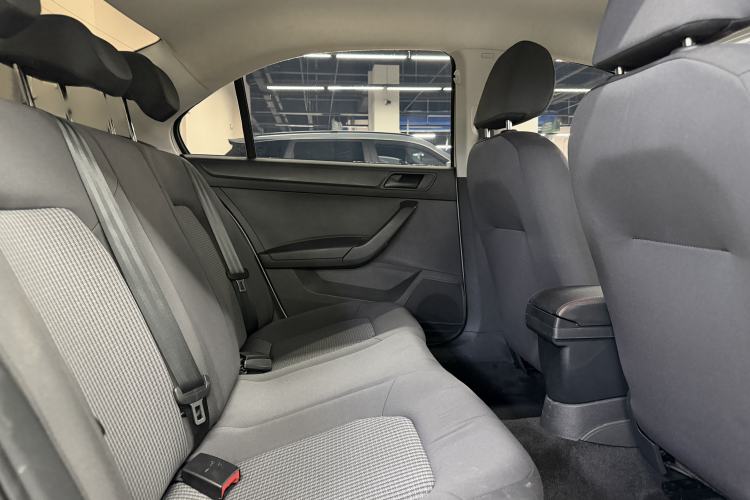 Used Volkswagen Santana 2021 1.5L Automatic Fashion Edition