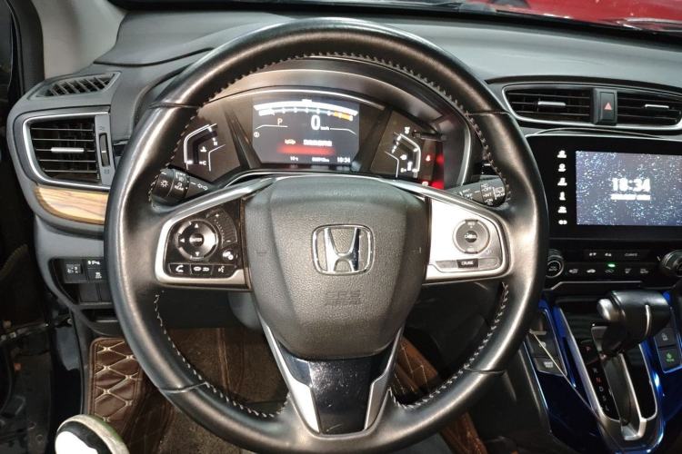 Used Honda CR-V 2017 240TURBO CVT Front-Wheel Drive Fashion Edition